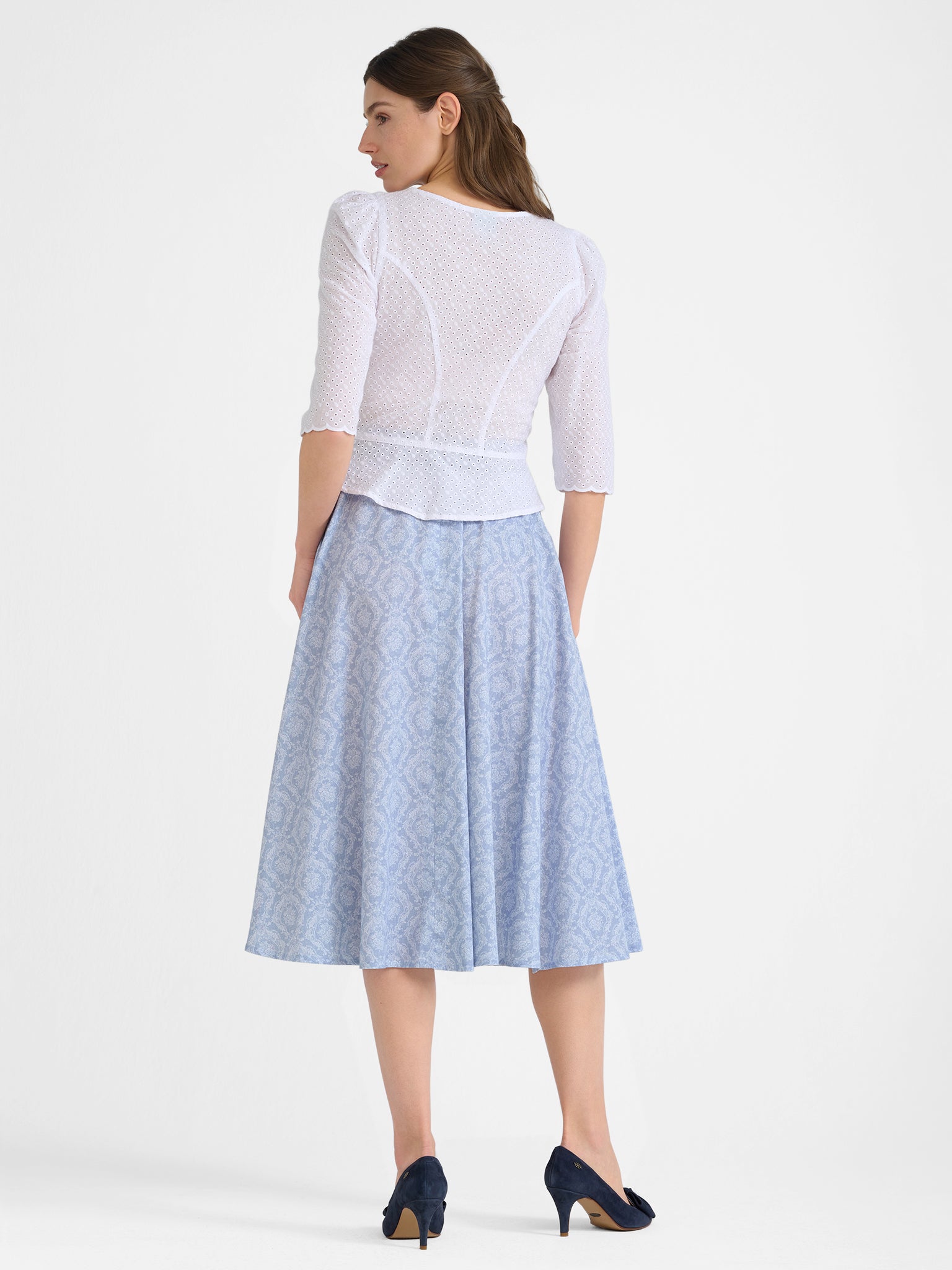 Miederbluse allover bestickt