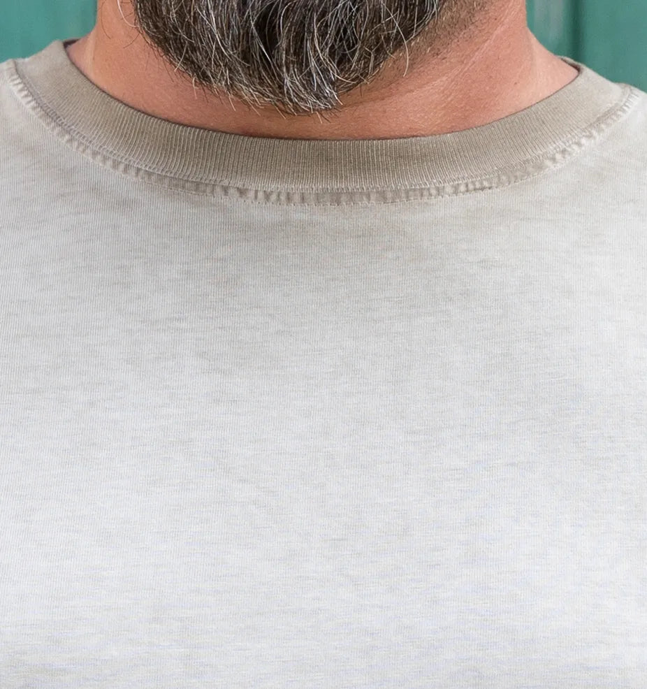 Almtracht® Tshirt "An Scheiß muas i"