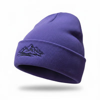 Bergverliebt® Lebensgfui Beanie"Berg" Lila