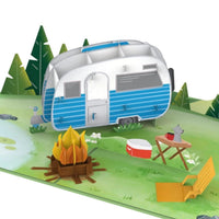Pop-Up Karte „Campingglück“ – 3D Wohnwagen am See