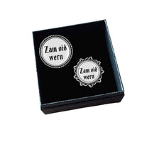 Gaudiknopf "Zam oid wern" Doppelpack